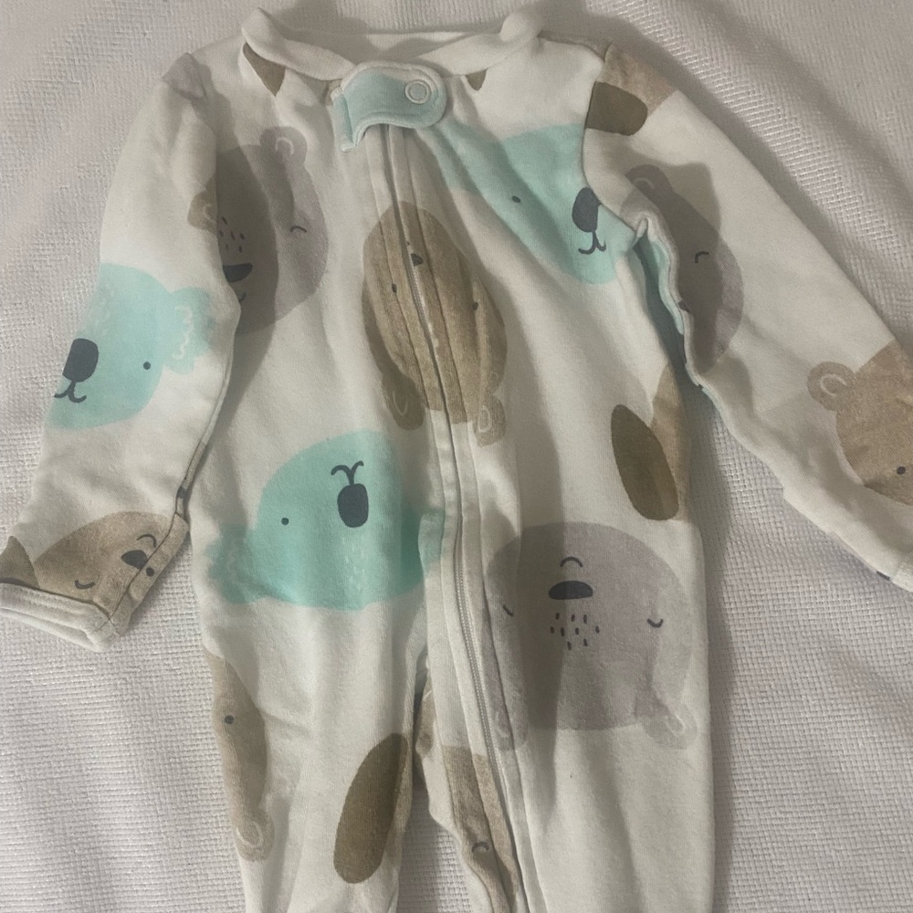 Bear Sleeper by Carter’s “NEWBORN”